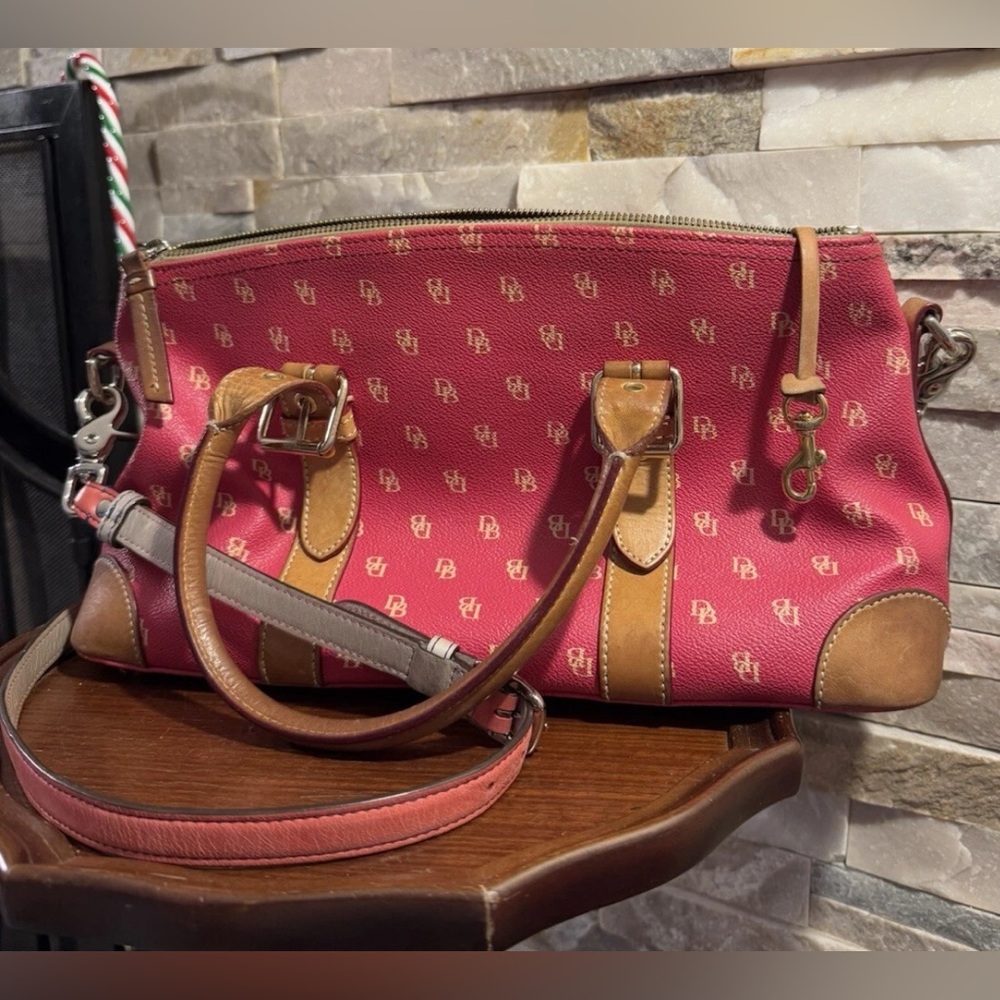 Vintage Dooney & Bourke Berry Pink Crossbody  Satchel Shoulder Arm Bag Purse EUC